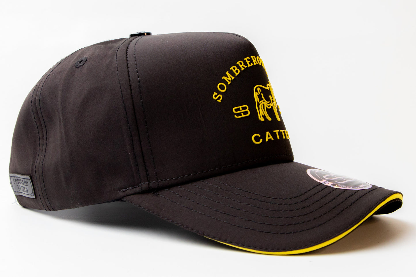 Sombrero Blanco Cattle