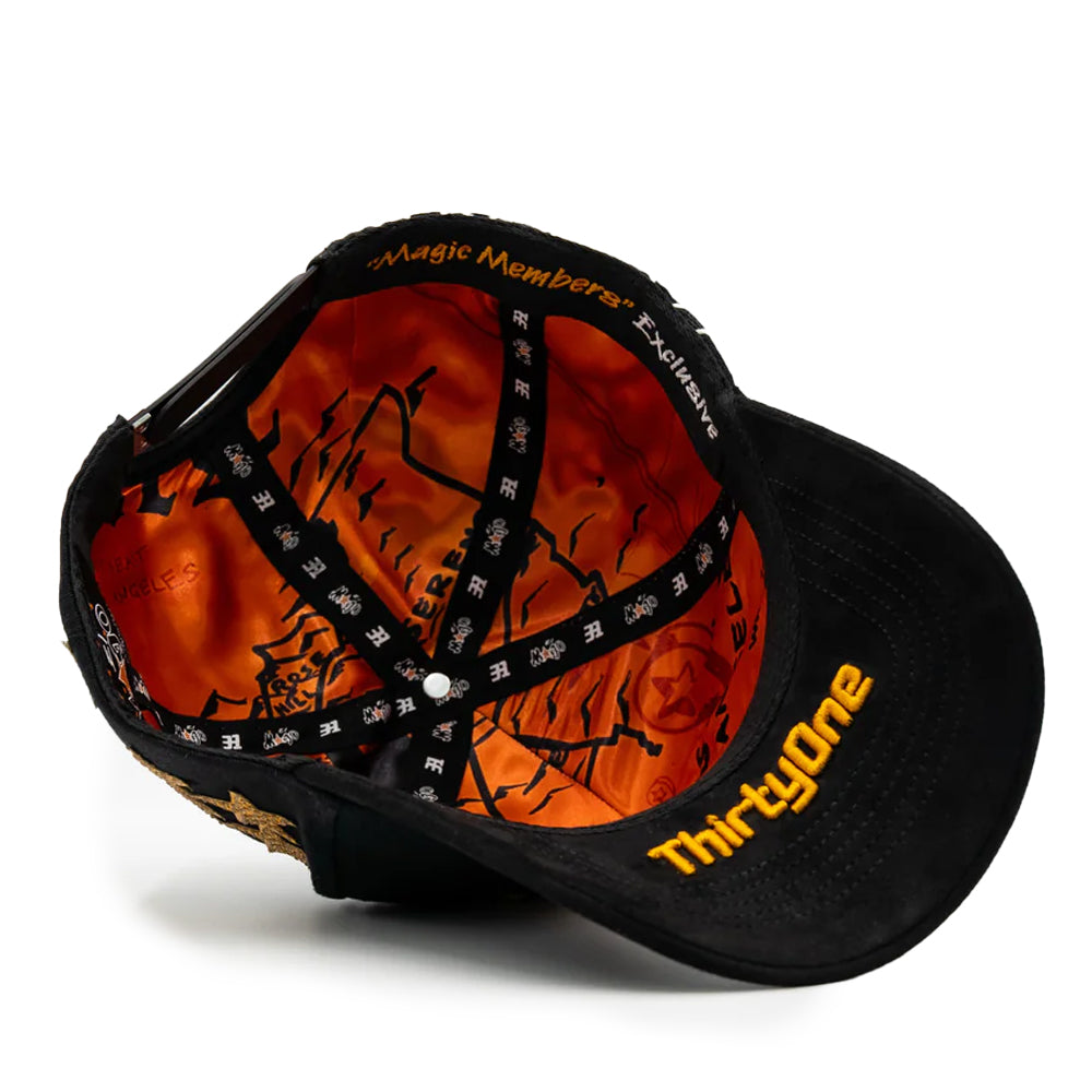 31 HATS MAGO - DE EAST LA